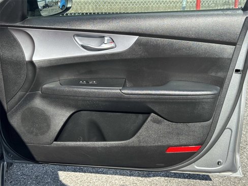 Certified 2024 Kia Forte LXS w/ LXS Technology Package image 29