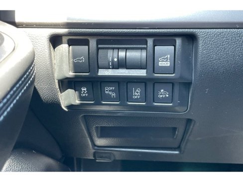 Used 2019 Subaru Outback 2.5i Limited image 40