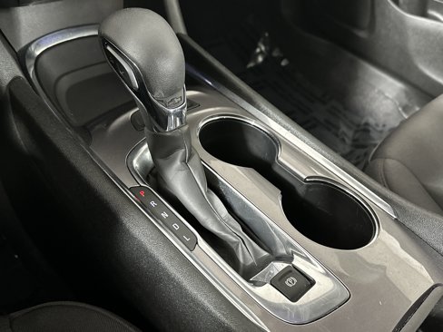 Used 2023 Chevrolet Malibu LT image 19