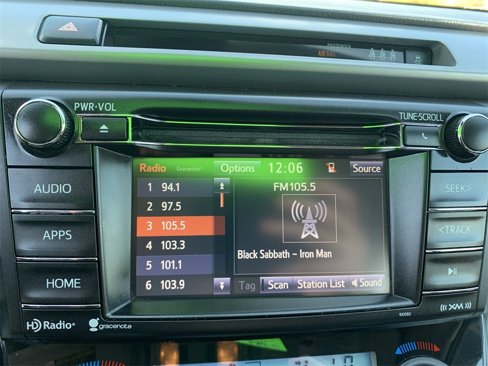 Used 2017 Toyota RAV4 XLE image 23