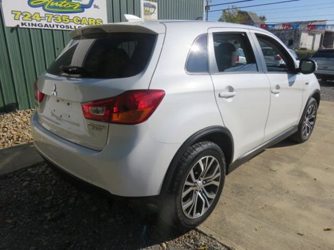 Used 2017 Mitsubishi Outlander Sport LE image 7