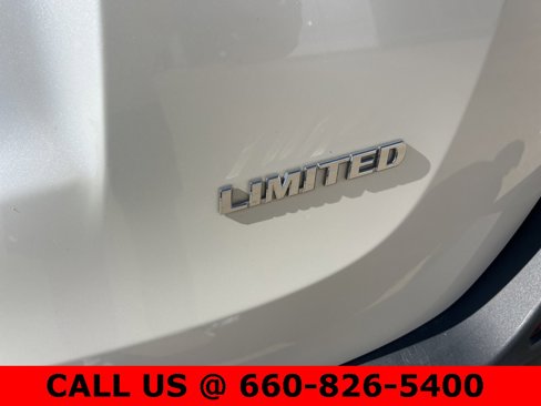 Used 2015 Toyota RAV4 Limited image 8