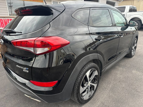 Used 2016 Hyundai Tucson Sport image 7