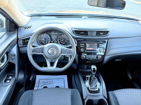 Used 2017 Nissan Rogue S image 26