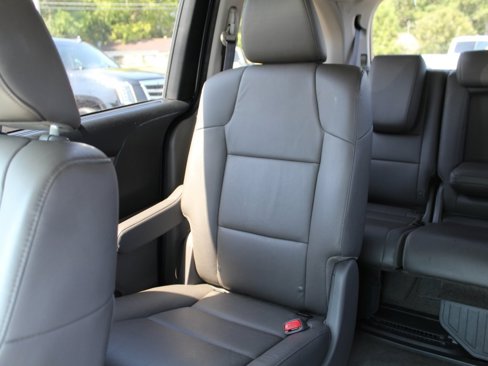 Used 2013 Honda Odyssey Touring image 10