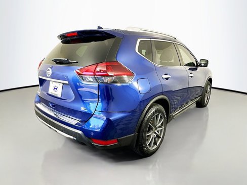 Used 2020 Nissan Rogue SL w/ Premium Package image 5