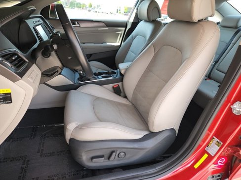 Used 2017 Hyundai Sonata Sport w/ Value Edition Package 02 image 12