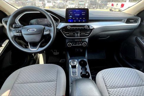 Used 2020 Ford Escape SE image 13