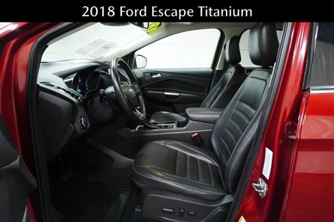 Used 2018 Ford Escape Titanium w/ Ford Safe & Smart Package image 13