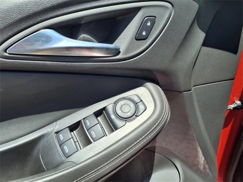 Used 2024 Buick Encore GX Sport Touring image 19