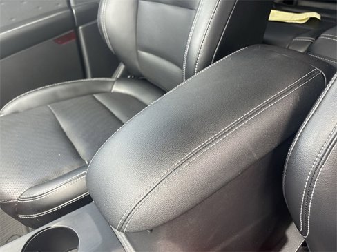 Used 2020 Ford Escape SEL image 23