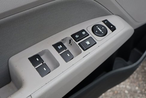 Used 2019 Hyundai Elantra SEL image 11