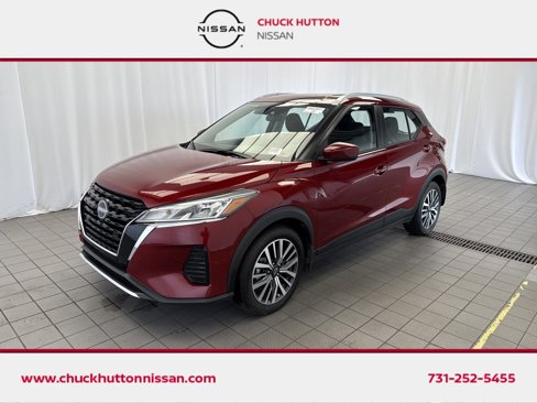 Used 2024 Nissan Kicks SV image 1