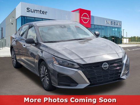 Certified 2024 Nissan Altima 2.5 SV image 1