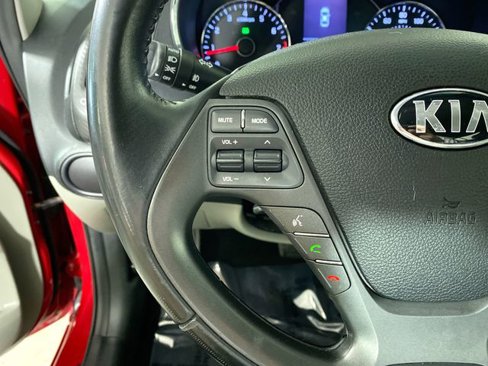 Used 2016 Kia Forte EX image 11