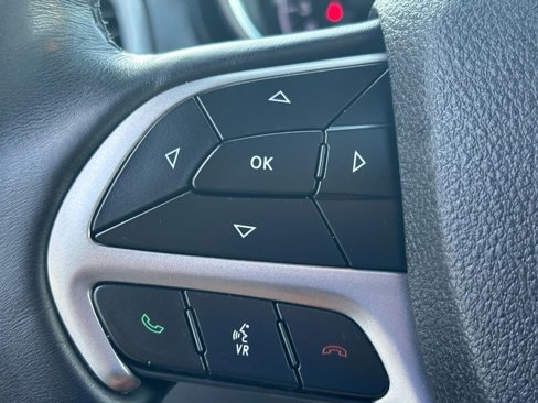 Used 2018 Jeep Grand Cherokee Overland image 20