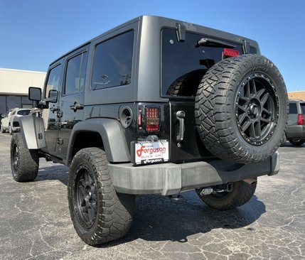 Used 2018 Jeep Wrangler Unlimited Sport S image 16
