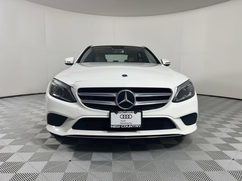 Used 2019 Mercedes-Benz C 300 4MATIC Sedan image 2