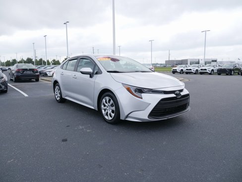 Used 2024 Toyota Corolla LE image 10