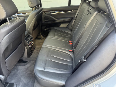 Used 2017 BMW X5 xDrive40e image 30