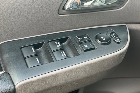Used 2014 Honda Odyssey EX-L image 13