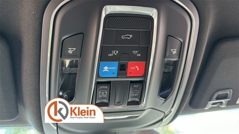 New 2025 Jeep Grand Cherokee Laredo X w/ Luxury Tech Group I image 24