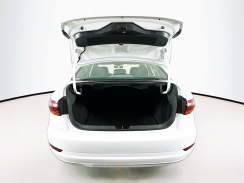 Used 2019 Volkswagen Jetta SE image 28