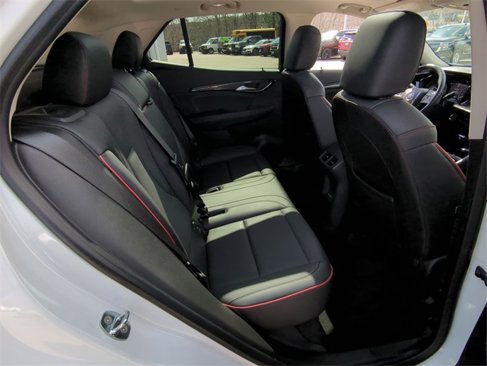 Certified 2022 Buick Envision Essence w/ Sport Touring Package image 27