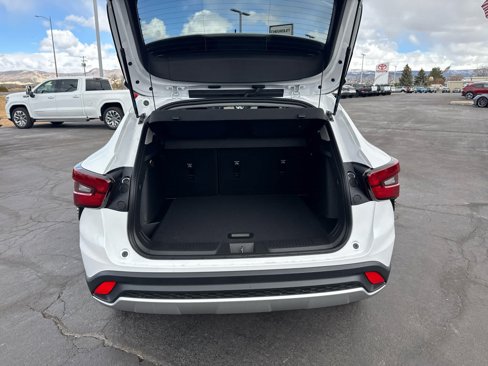 New 2025 Chevrolet Trax LT w/ LT Convenience Package image 25