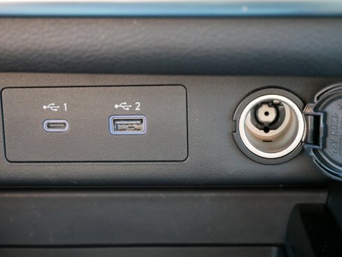 Used 2023 Nissan Rogue S image 29