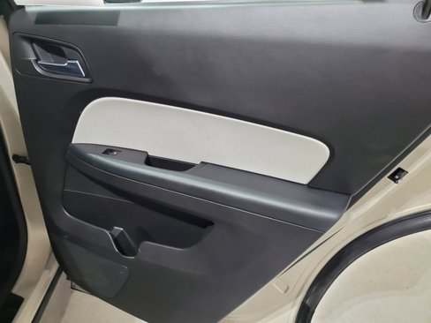 Used 2011 Chevrolet Equinox LS image 43