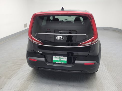 Used 2020 Kia Soul S image 7