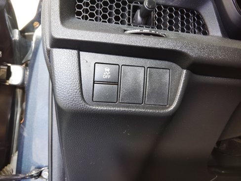 Used 2023 Honda CR-V LX image 9