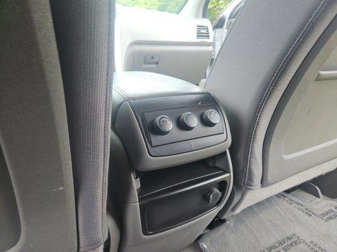 Used 2012 Chevrolet Traverse LT image 18
