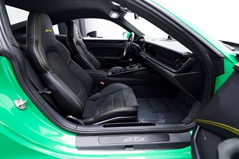 Used 2022 Porsche 911 GT3 image 32