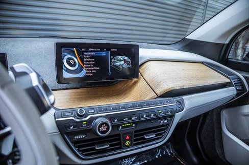 Used 2015 BMW i3 w/ Range Extender image 17