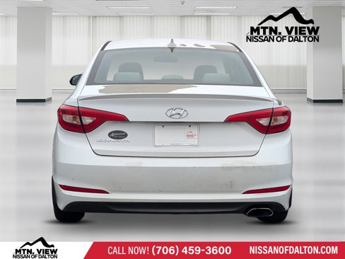 Used 2017 Hyundai Sonata SE image 6