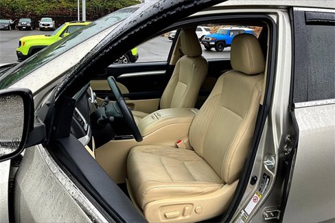 Used 2016 Toyota Highlander Plus image 21