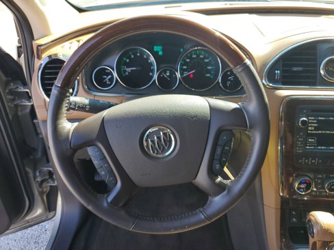Used 2016 Buick Enclave Leather image 14