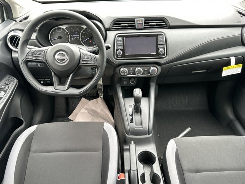 New 2025 Nissan Versa S w/ Trunk Package image 22
