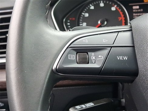 Used 2022 Audi Q5 2.0T Premium w/ Convenience Package image 21