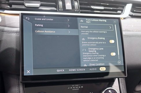 Used 2022 Jaguar F-PACE S image 21