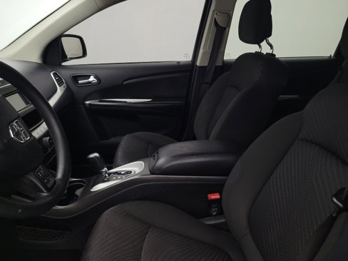 Used 2018 Dodge Journey SE w/ Blacktop Package image 17