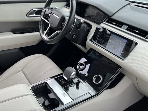 Used 2021 Land Rover Range Rover Velar S image 14