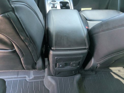Used 2023 Ford Explorer XLT w/ Equipment Group 202A image 37