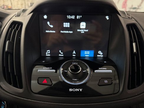 Used 2019 Ford Escape Titanium image 28