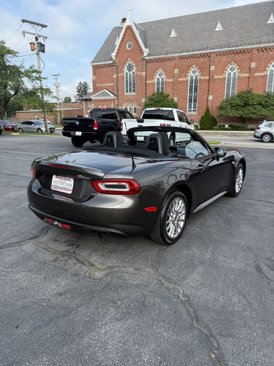 Used 2017 FIAT 124 Spider Classica image 6