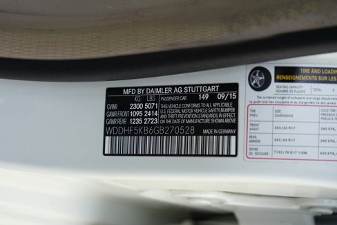 Used 2016 Mercedes-Benz E 350 Sedan image 23