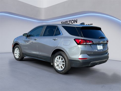 Used 2023 Chevrolet Equinox LT image 3