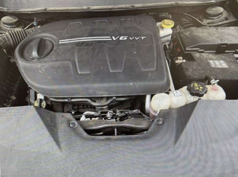 Used 2019 Jeep Cherokee Latitude w/ Cold Weather Group image 33